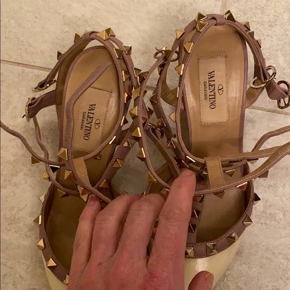 Valentino Rockstuds cream and taupe - Picture 4 of 6